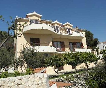 Apartmani Ferdi Traù Esterno foto