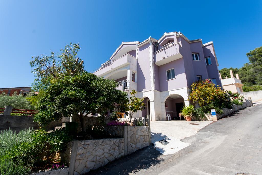 Apartmani Ferdi Traù Esterno foto