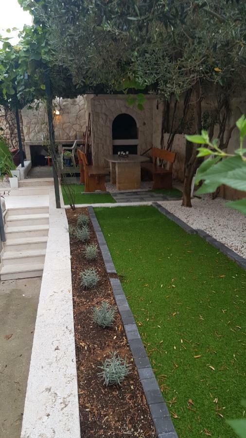 Apartmani Ferdi Traù Esterno foto